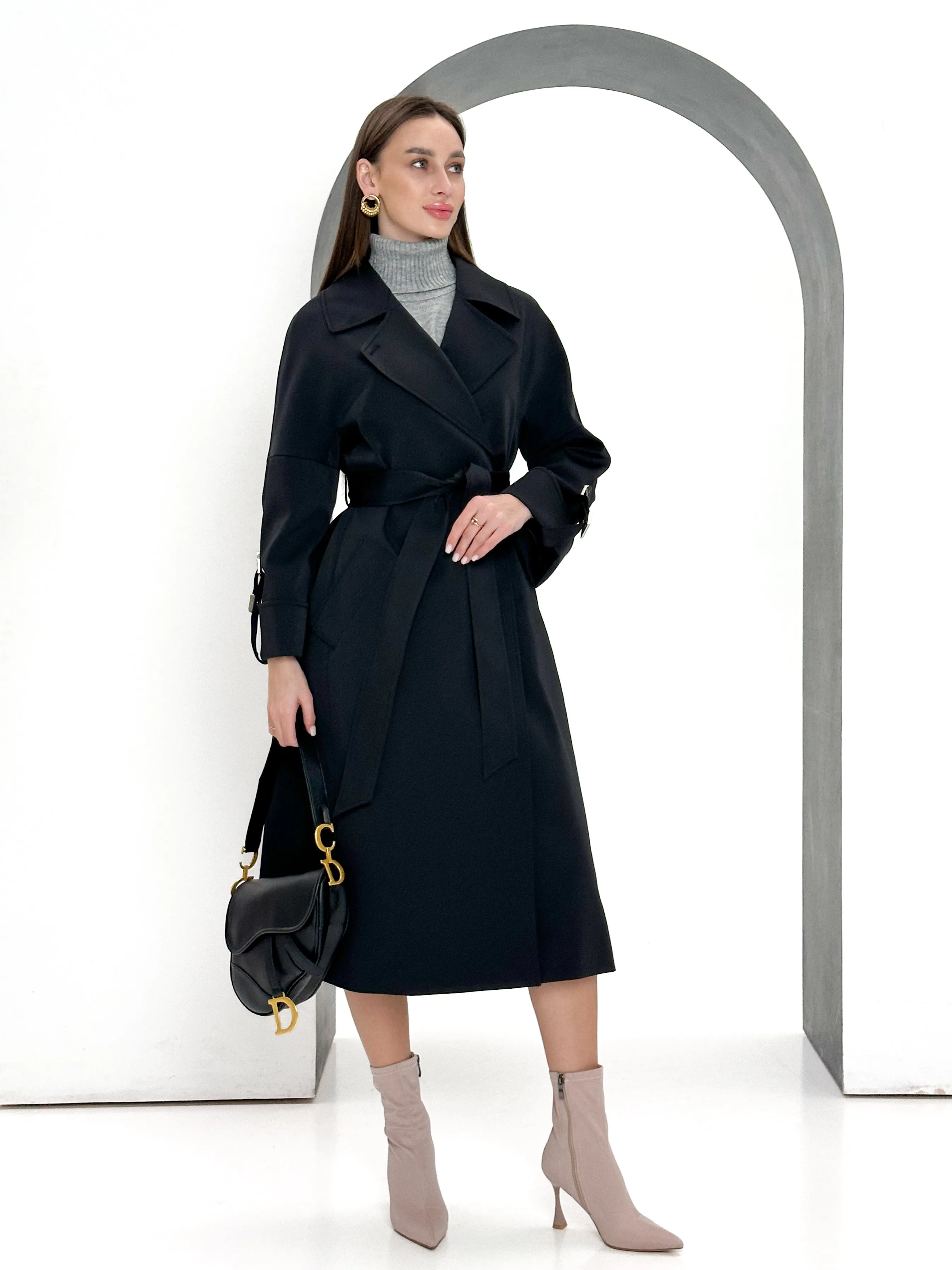Aire Trench Coat in Black