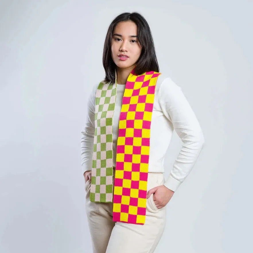 Checkered Narrow Scarf by Verloop