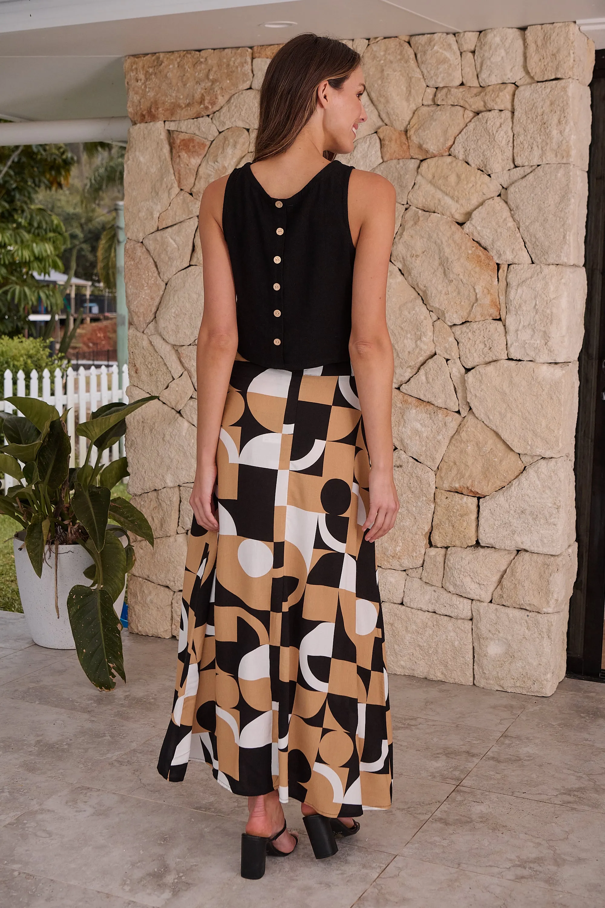 Esperence Beige/Black Geo Print Maxi Skirt