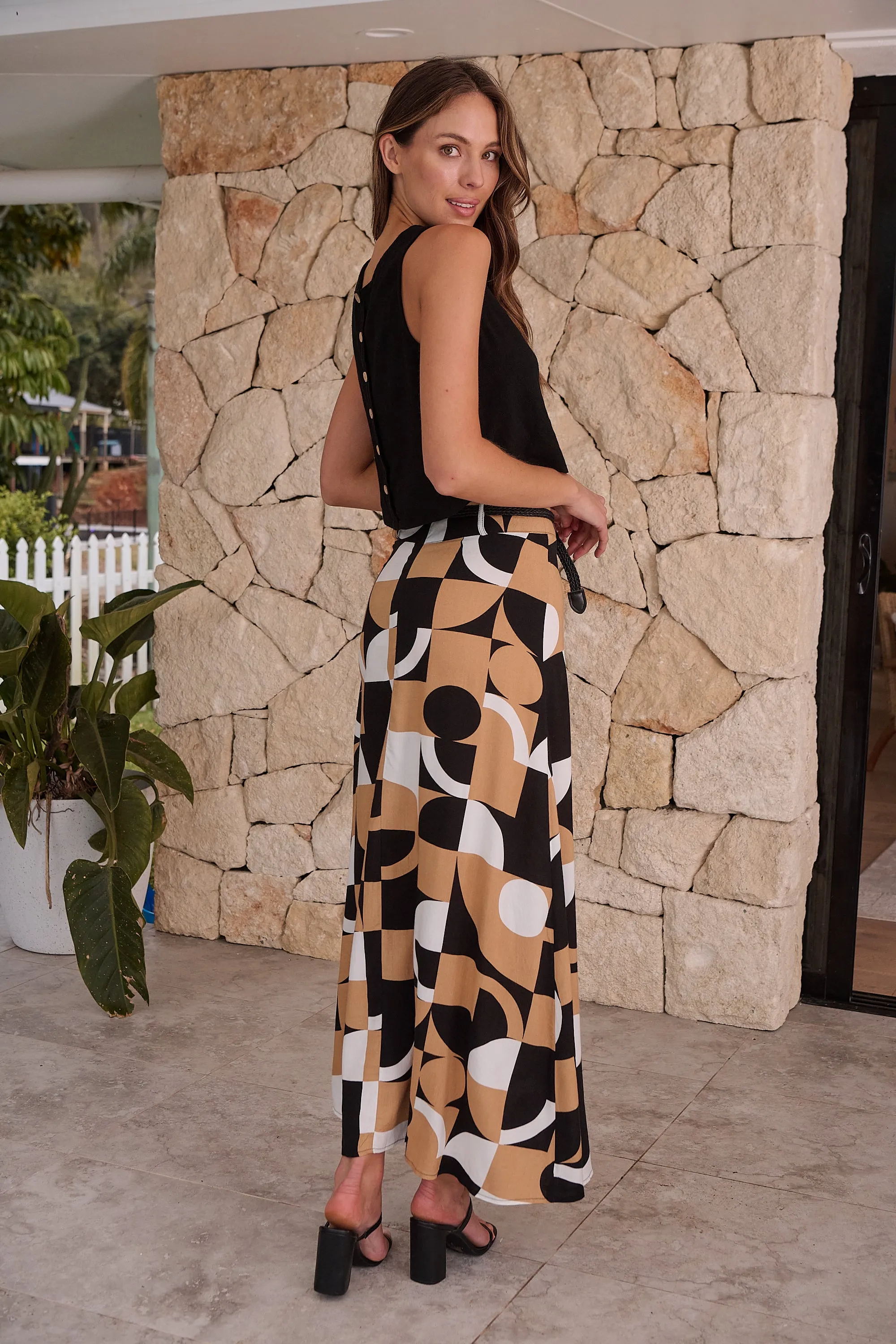 Esperence Beige/Black Geo Print Maxi Skirt