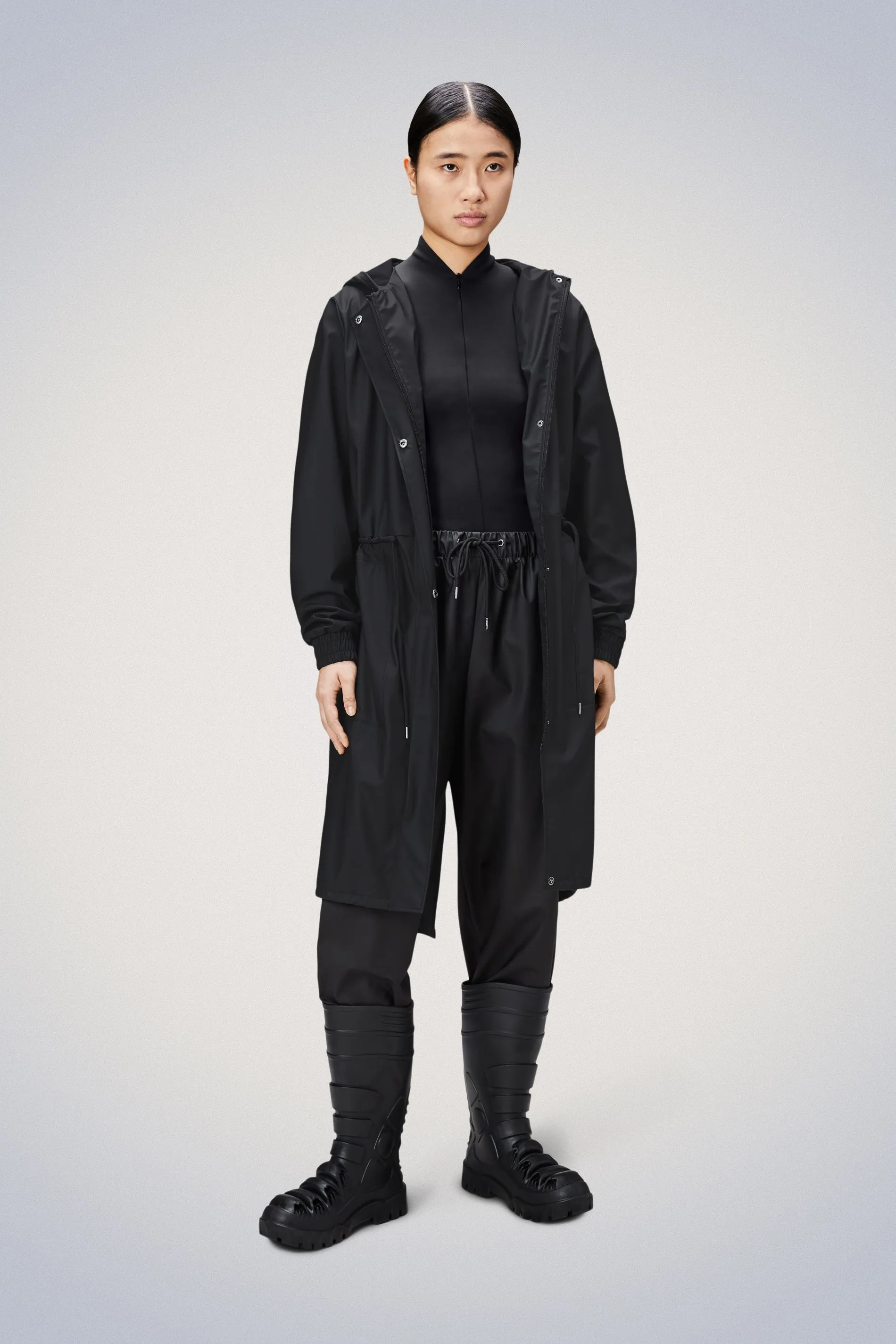 String W Parka - Black